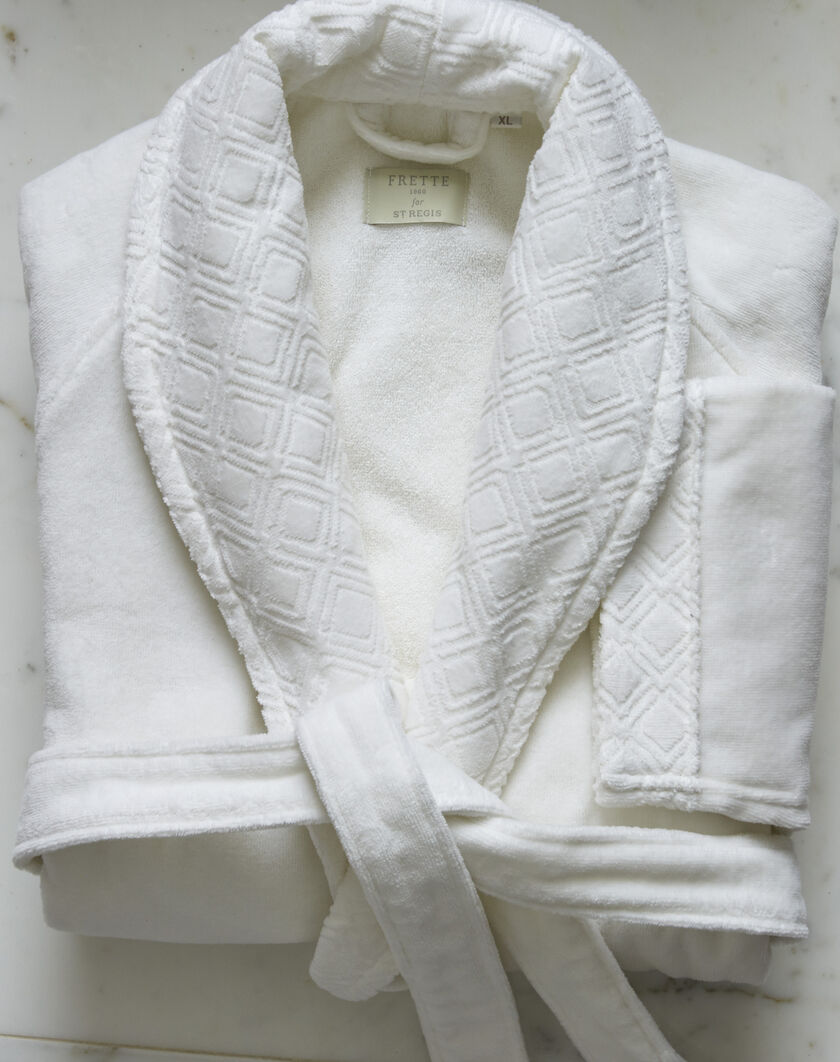 Frette 1860 For St. Regis Velour Robe thumbnail number 1